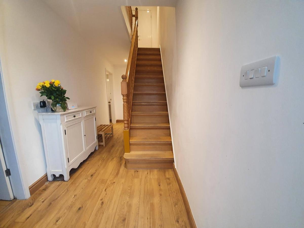 Appartement Beautiful House In The Heart Of A Golf Course. à Manchester Extérieur photo