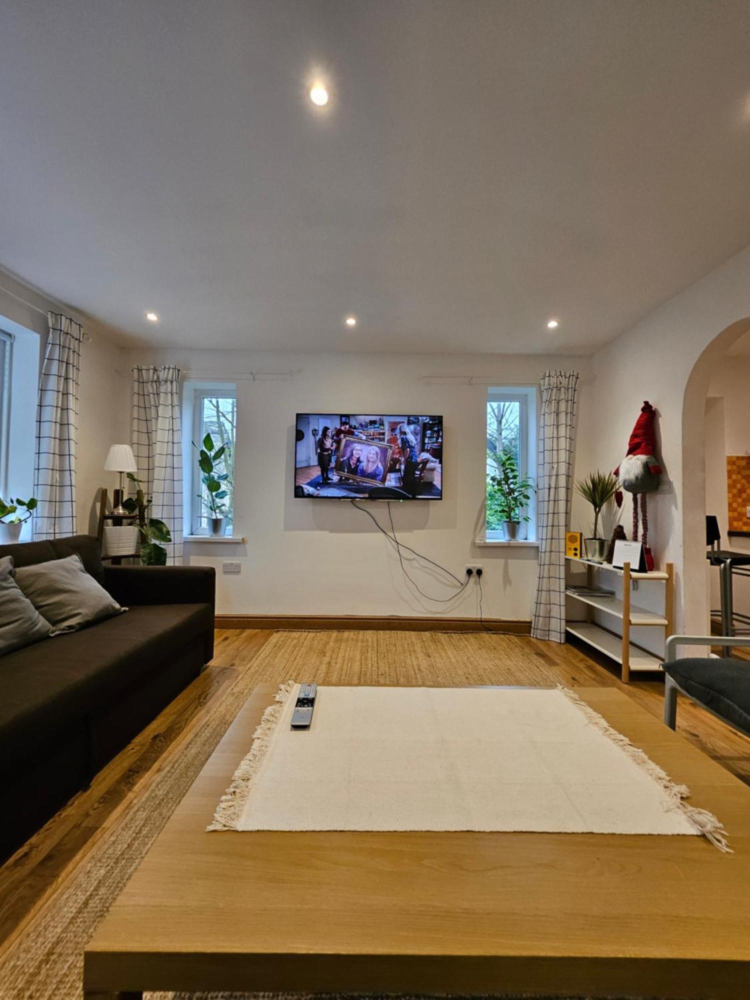 Appartement Beautiful House In The Heart Of A Golf Course. à Manchester Extérieur photo