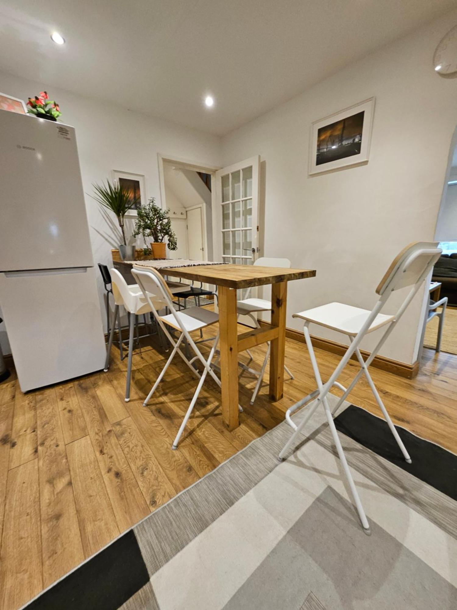 Appartement Beautiful House In The Heart Of A Golf Course. à Manchester Extérieur photo