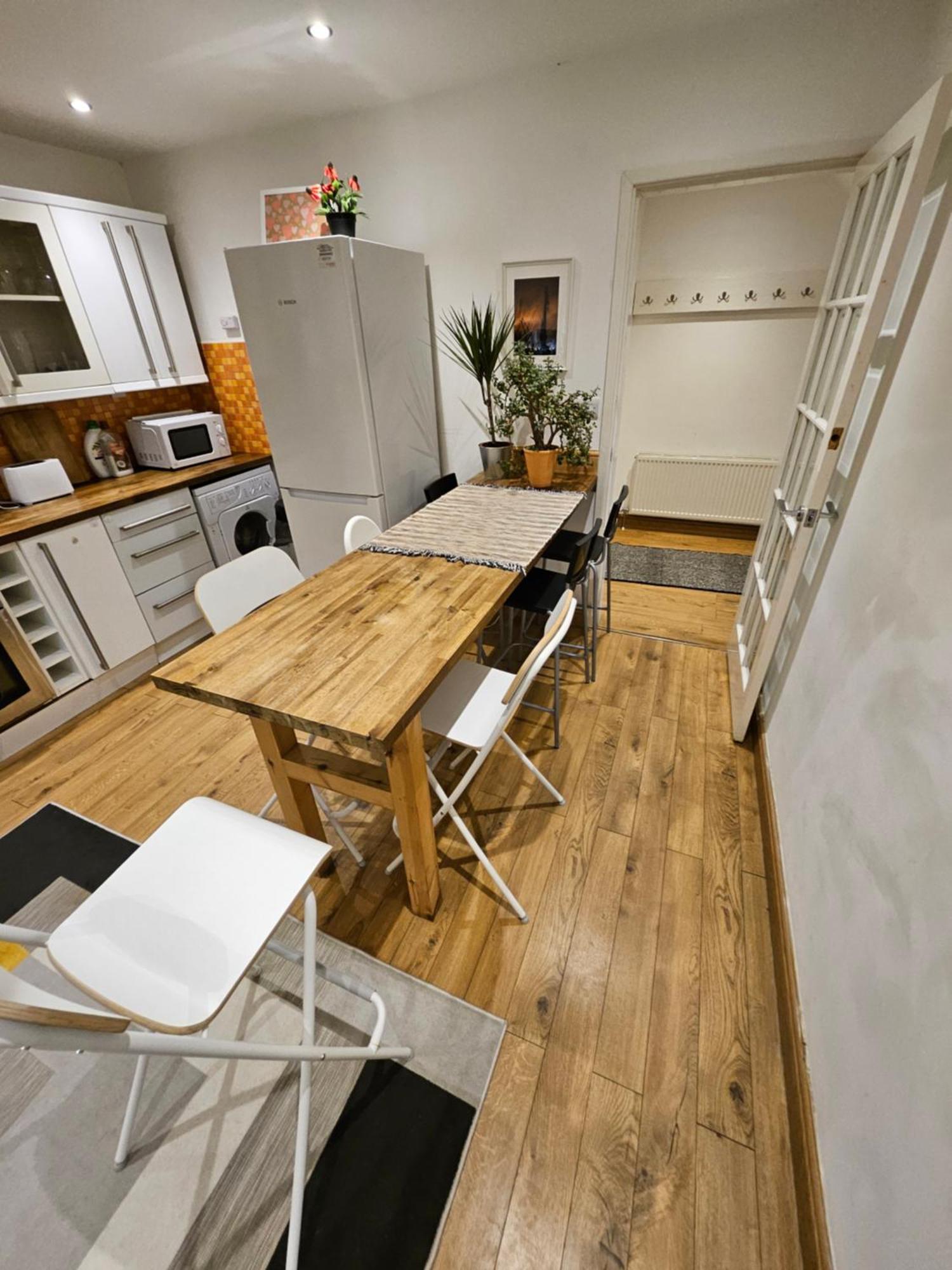 Appartement Beautiful House In The Heart Of A Golf Course. à Manchester Extérieur photo