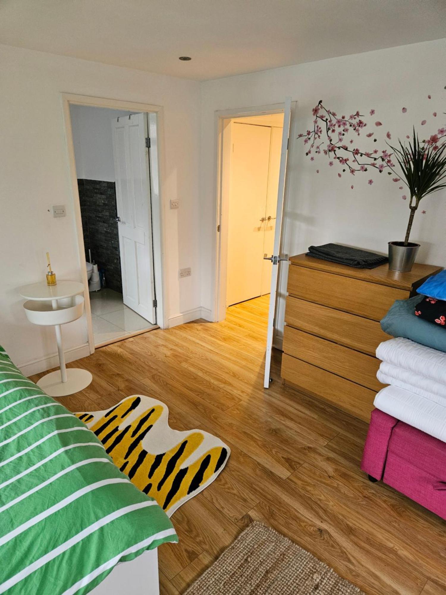 Appartement Beautiful House In The Heart Of A Golf Course. à Manchester Extérieur photo
